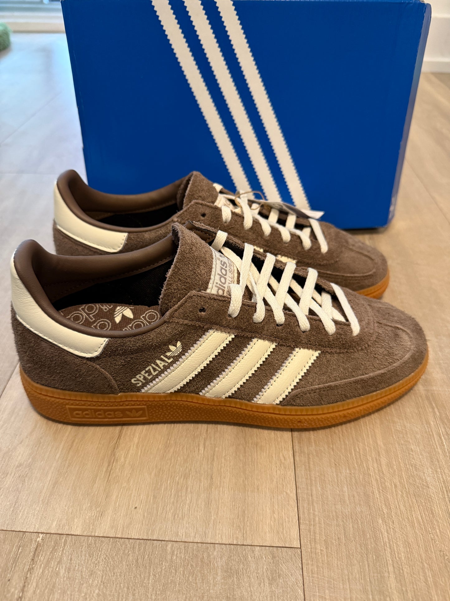 adidas HANDBALL SPEZIAL 'EARTH STRATA GUM' WMNS