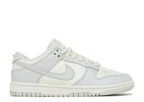 NIKE DUNK LOW 'NEEDLEWORK'(W) - Kicksinto