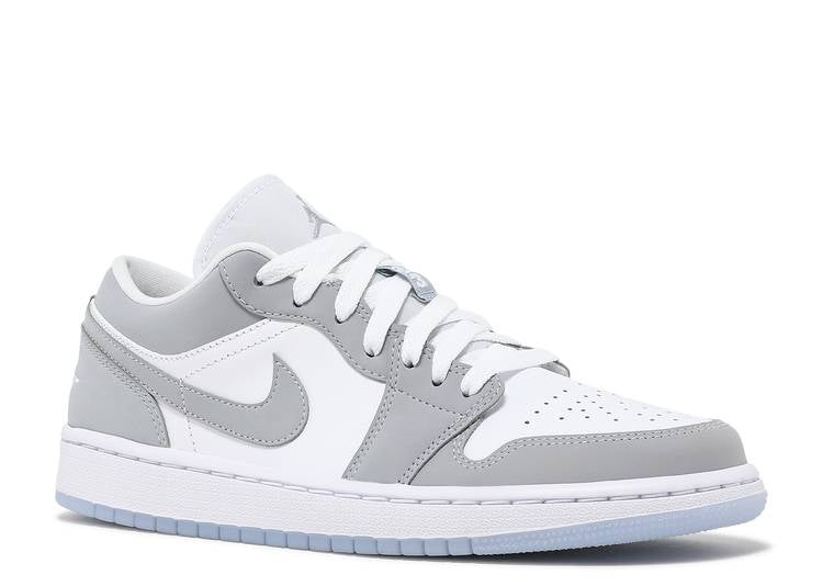 AIR JORDAN 1 LOW 'WHITE WOLF GREY' (W)