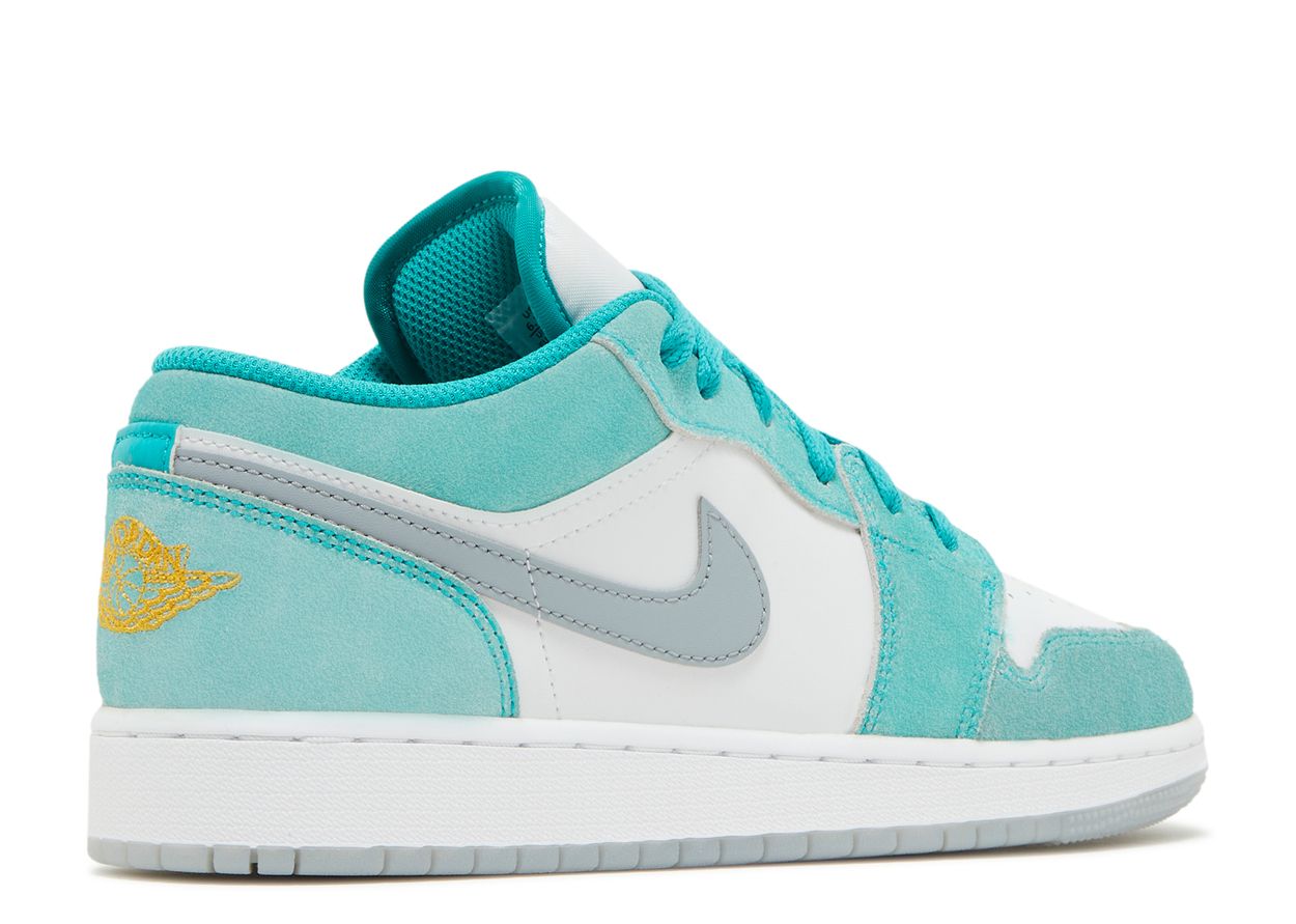 AIR JORDAN 1 LOW SE GS 'NEW EMERALD'